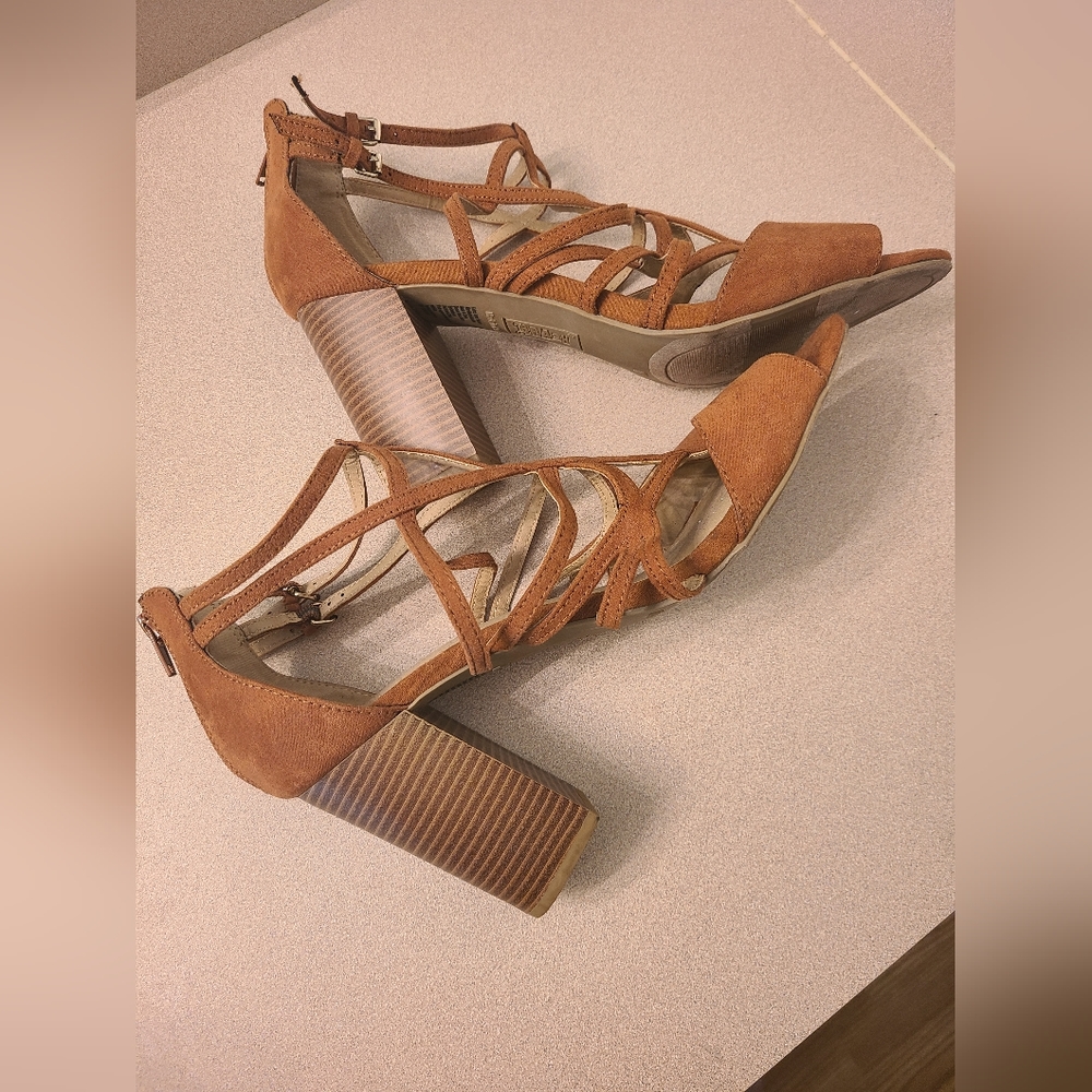 Size 12 cage clog heels